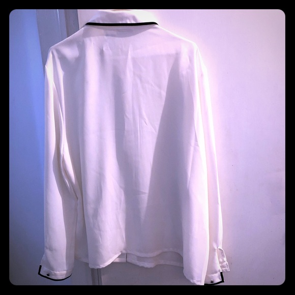 RARE Floral Appliqué with Pinstriping Black Diamond cut buttons & button placket - Picture 3 of 7